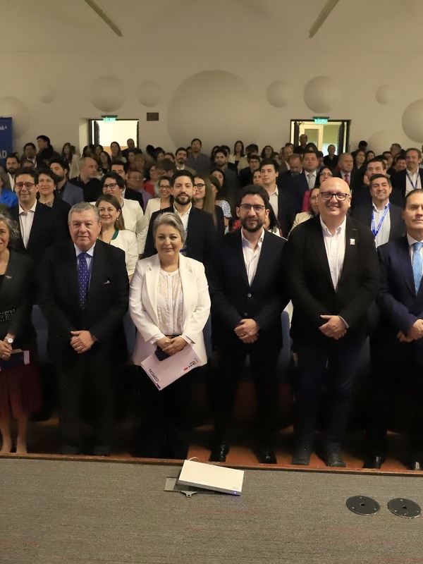 Suseso Prensa Gobierno Presenta Proyecto De Ley Que Perfecciona El